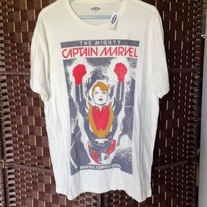 Retro Captain Marvel shirt